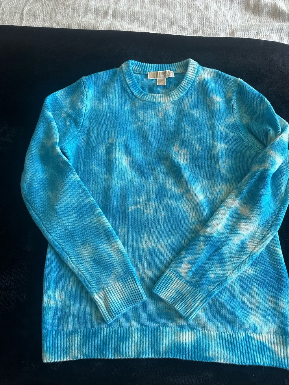 Michael Korda Blue Tie-Dye Crewneck Sweater